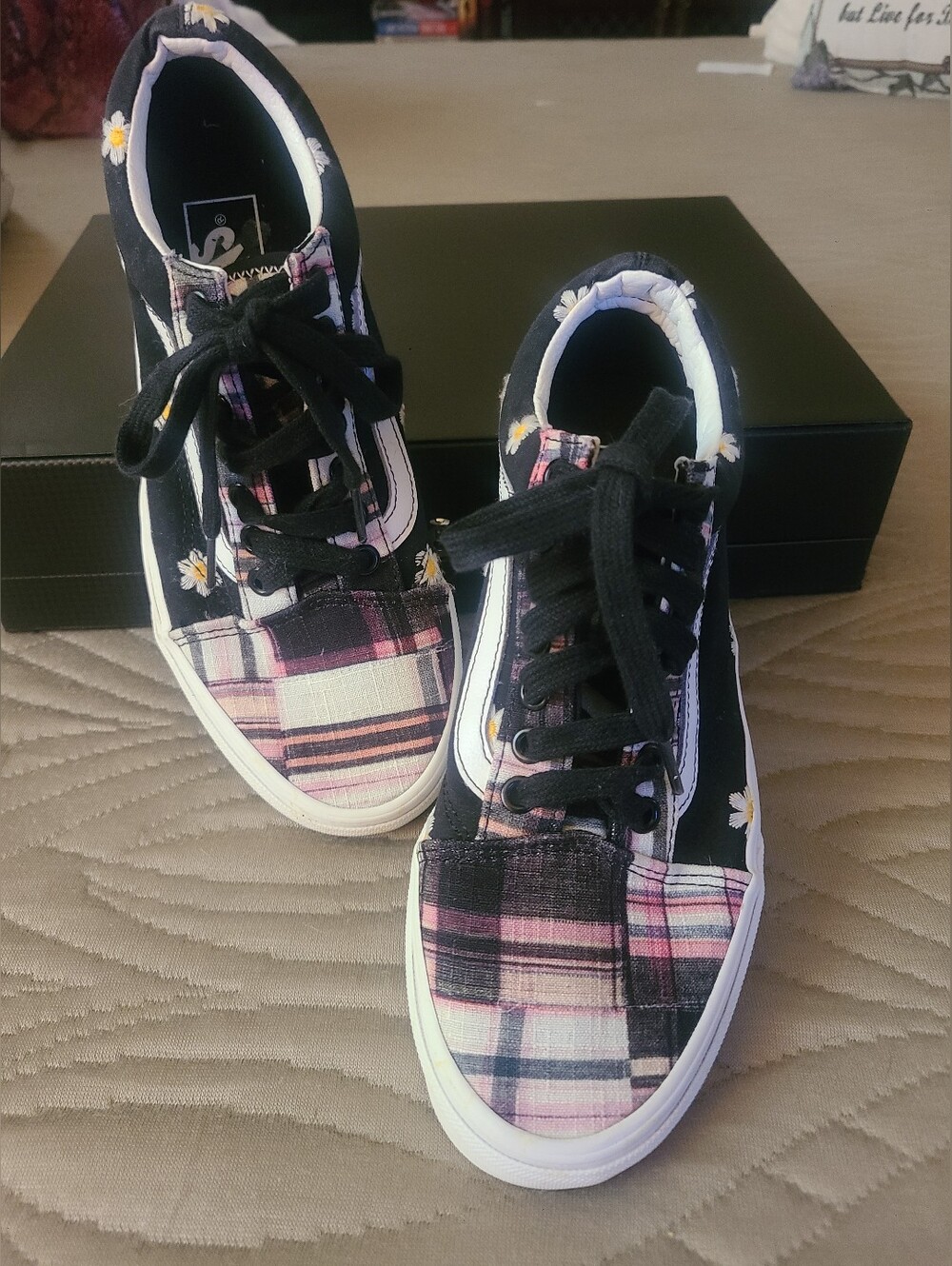Floral Plaid Low-Top Vans Sneakers